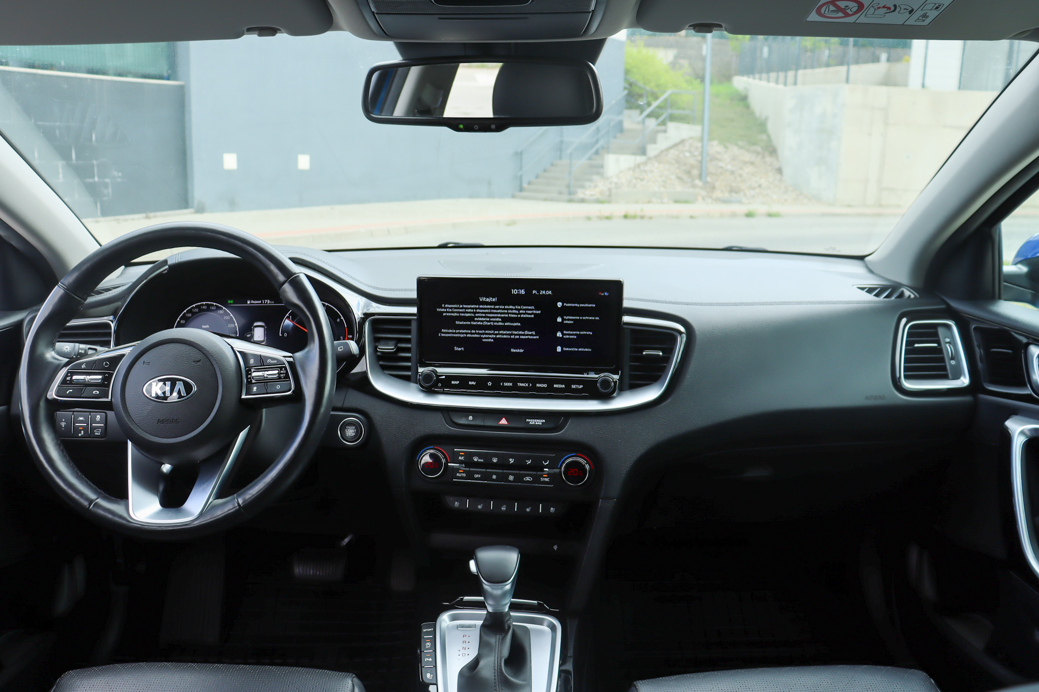 KIA CEED SW 1.6CRDi 100kw - obrázok 15