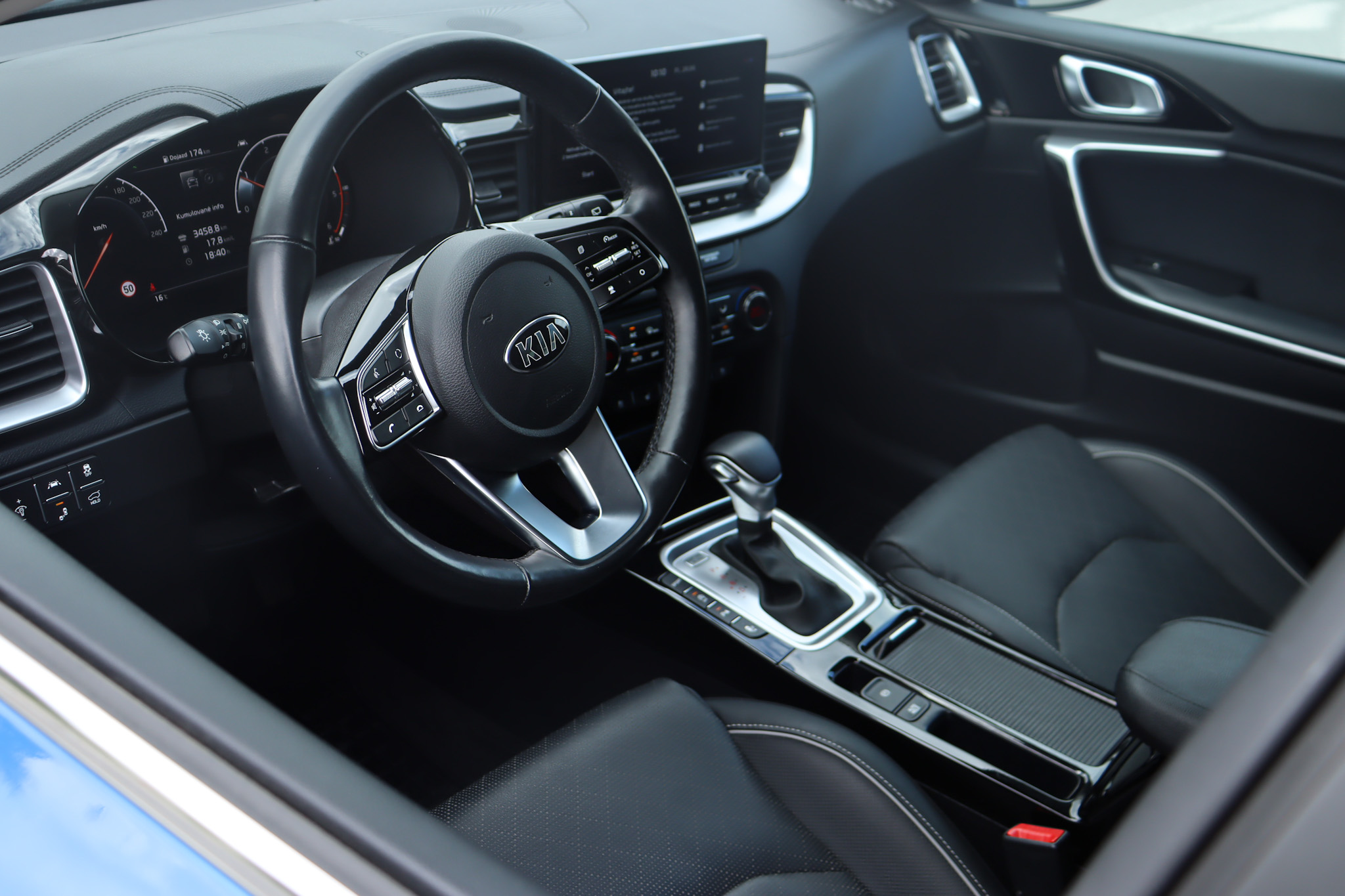 KIA CEED SW 1.6CRDi 100kw - obrázok 16