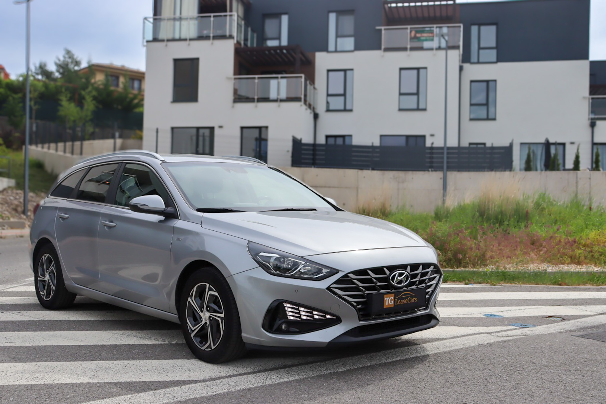 HYUNDAI I30 CW 1.5T-GDi 118kw - obrázok 9