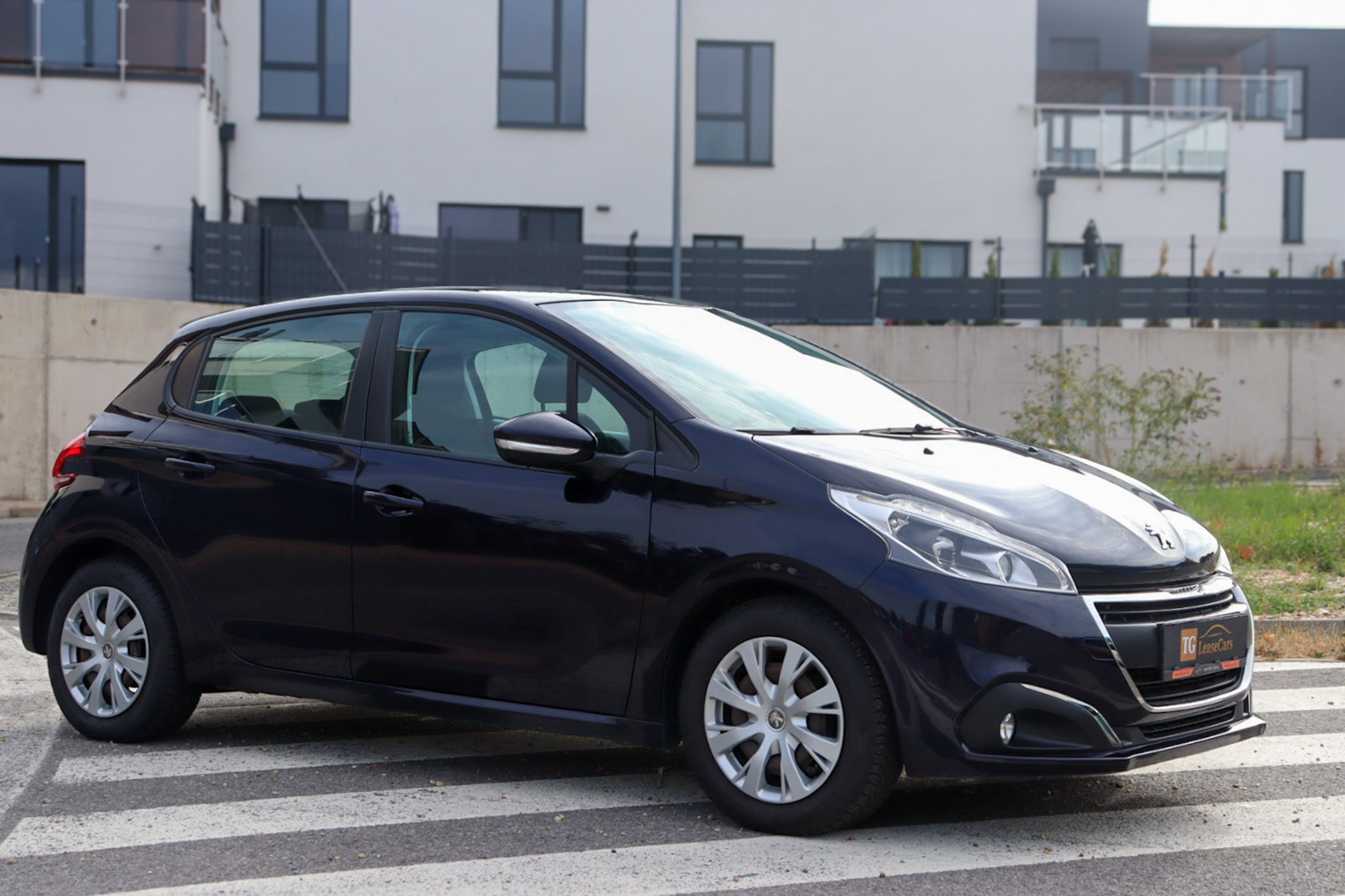 Peugeot 208 1.2 Puretech Active - obrázok 6